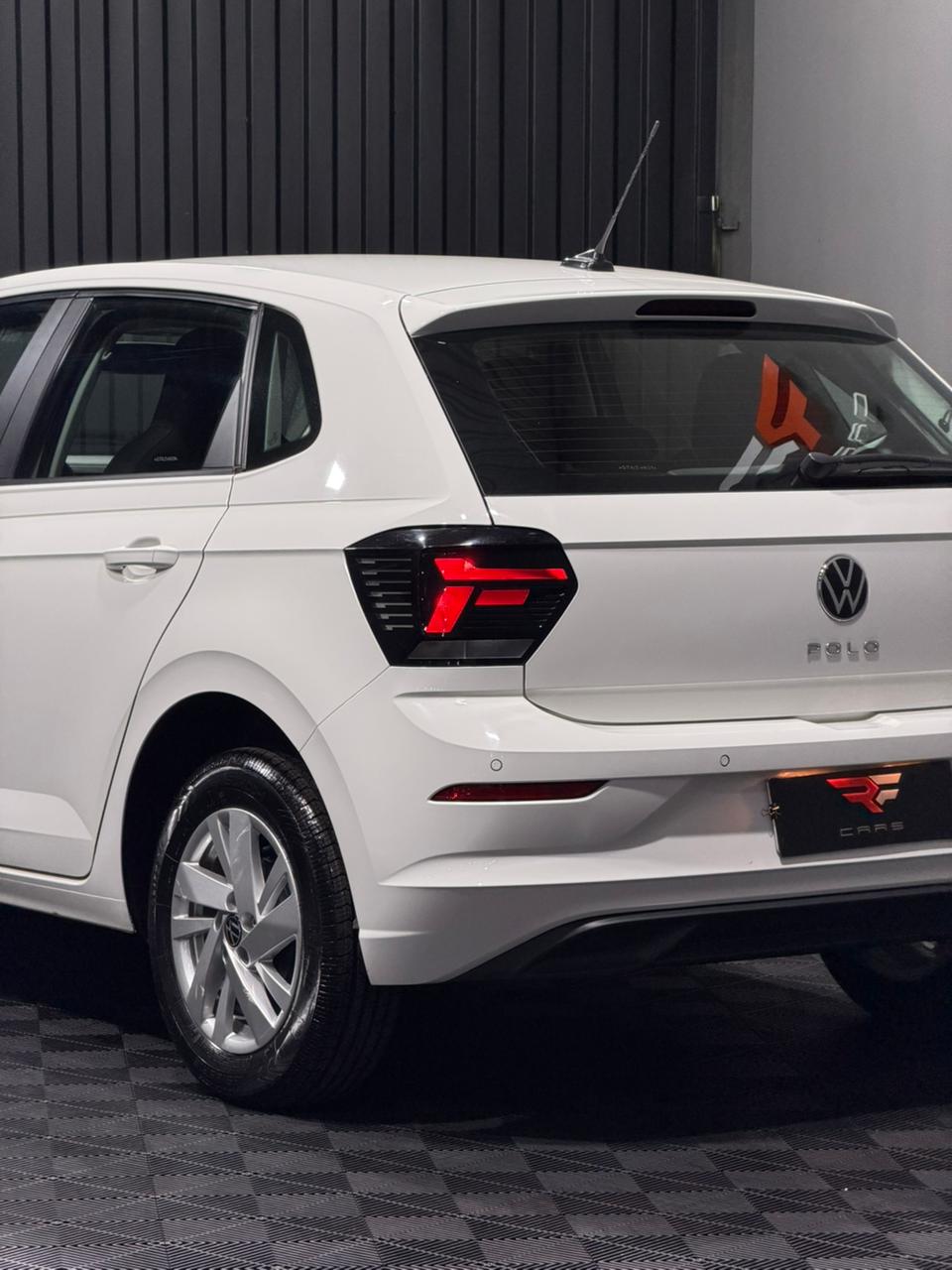 VW POLO COMFORTLINE 1.0 200 TSI — foto 15