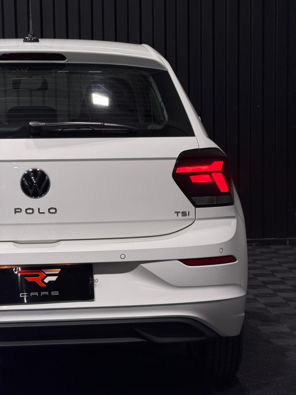 VW POLO COMFORTLINE 1.0 200 TSI — foto 17