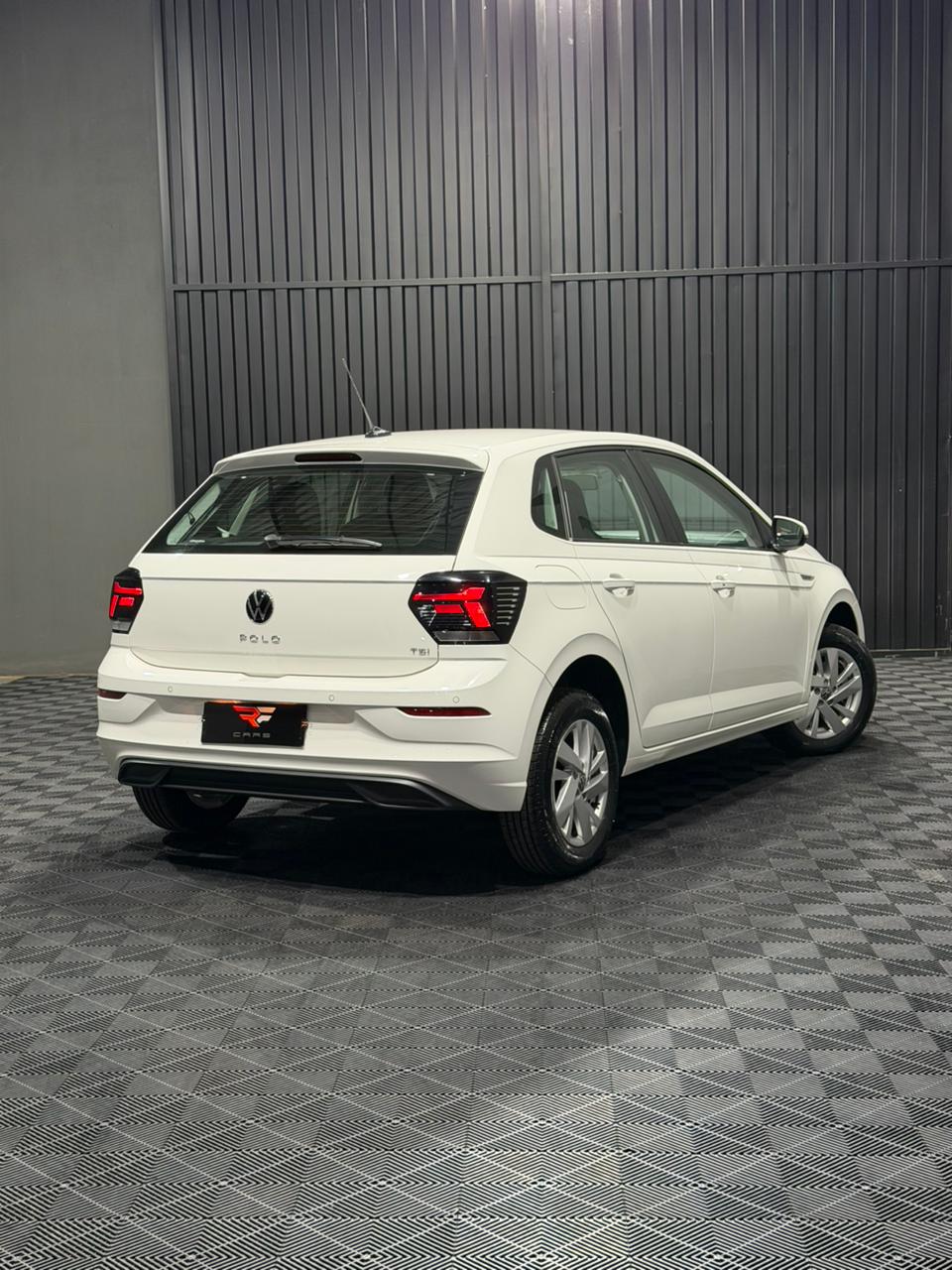 VW POLO COMFORTLINE 1.0 200 TSI — foto 18