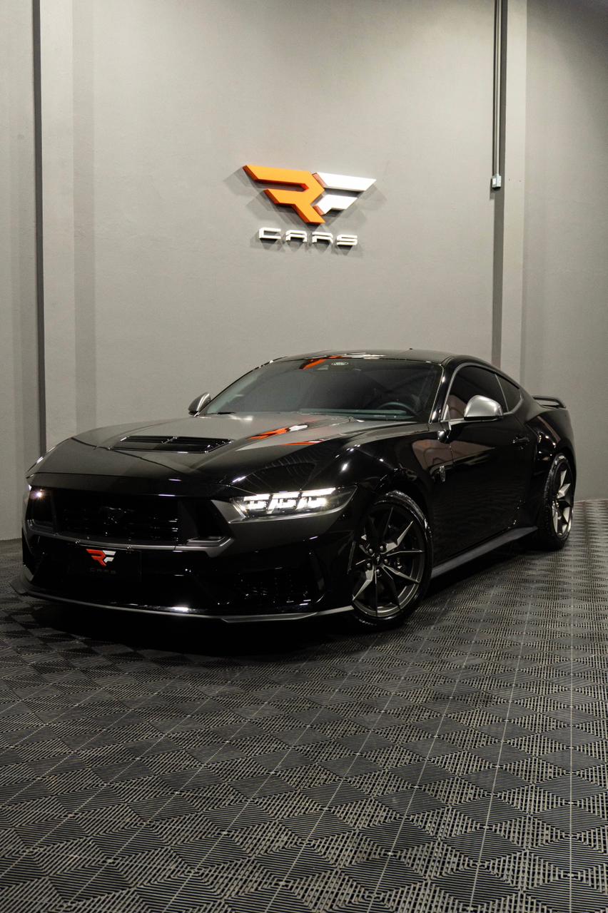 Ford FORD MUSTANG 5.0 V8 DARK HORSE 2025 — R$ 609.990,00