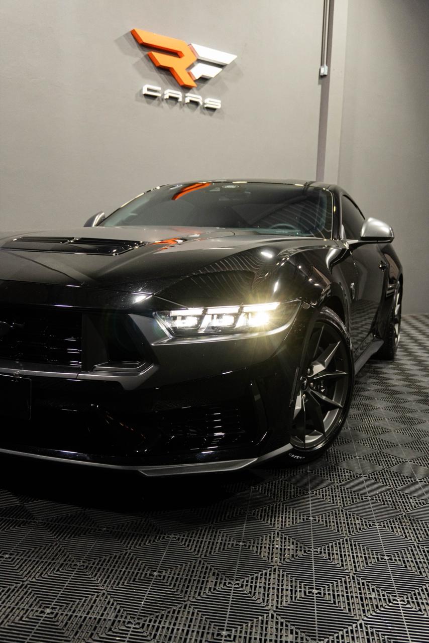 FORD MUSTANG 5.0 V8 DARK HORSE — foto 2
