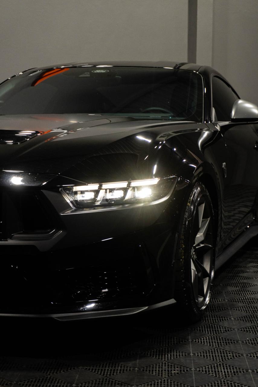 FORD MUSTANG 5.0 V8 DARK HORSE — foto 4