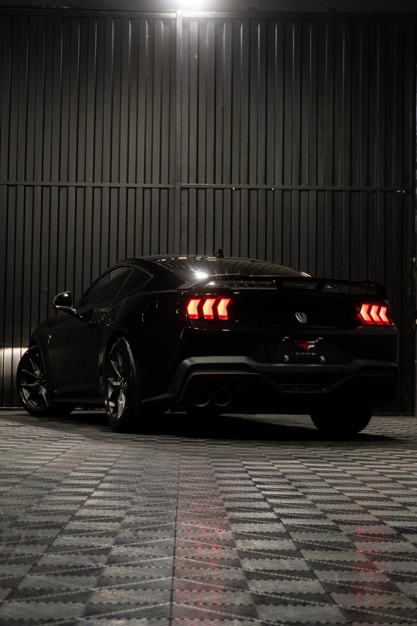 FORD MUSTANG 5.0 V8 DARK HORSE — foto 8