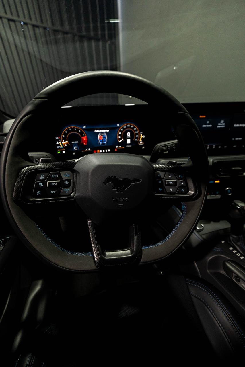 FORD MUSTANG 5.0 V8 DARK HORSE — foto 17