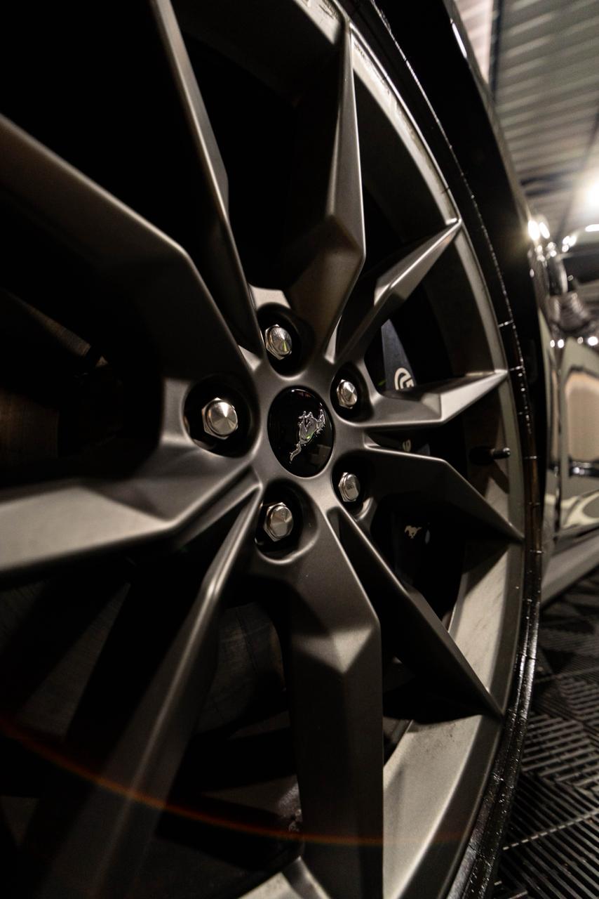 FORD MUSTANG 5.0 V8 DARK HORSE — foto 20