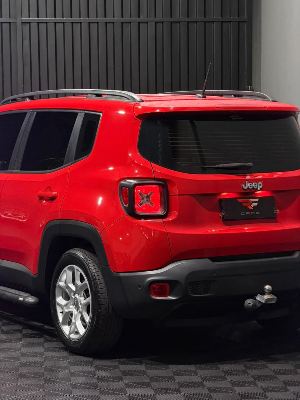 JEEP RENEGADE LONGITUDE 1.8 FLEX AUTOMATICO — foto 10