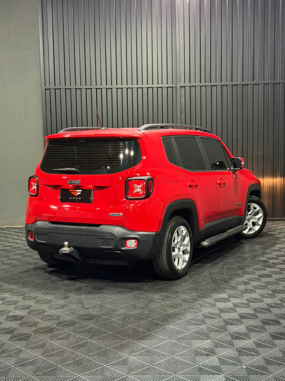 JEEP RENEGADE LONGITUDE 1.8 FLEX AUTOMATICO — foto 13