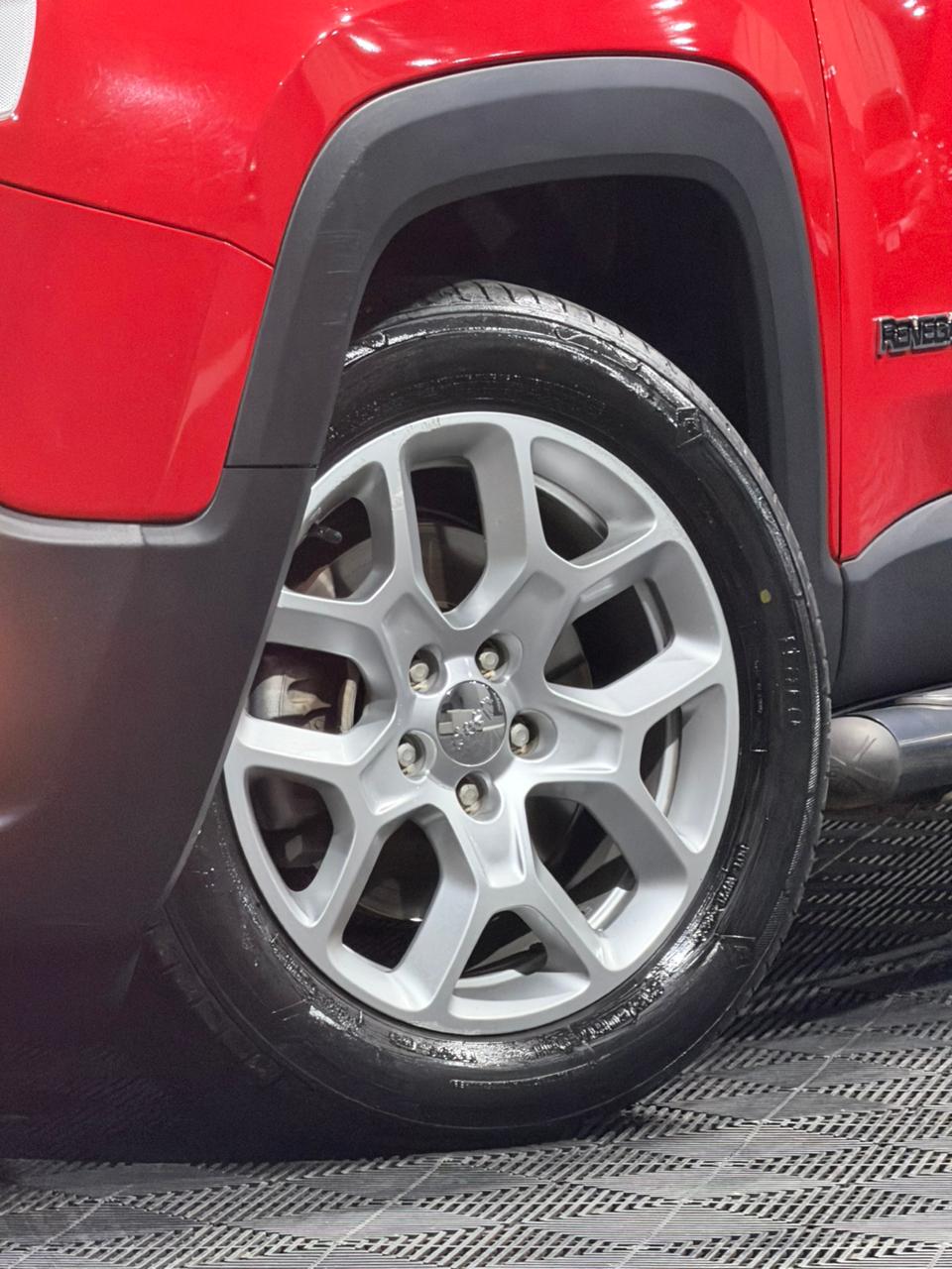 JEEP RENEGADE LONGITUDE 1.8 FLEX AUTOMATICO — foto 20