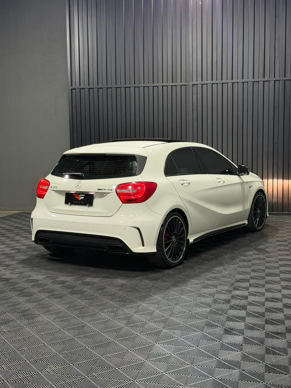 MERCEDES-BENZ A45 AMG 2.0 TURBO 4MATIC — foto 16