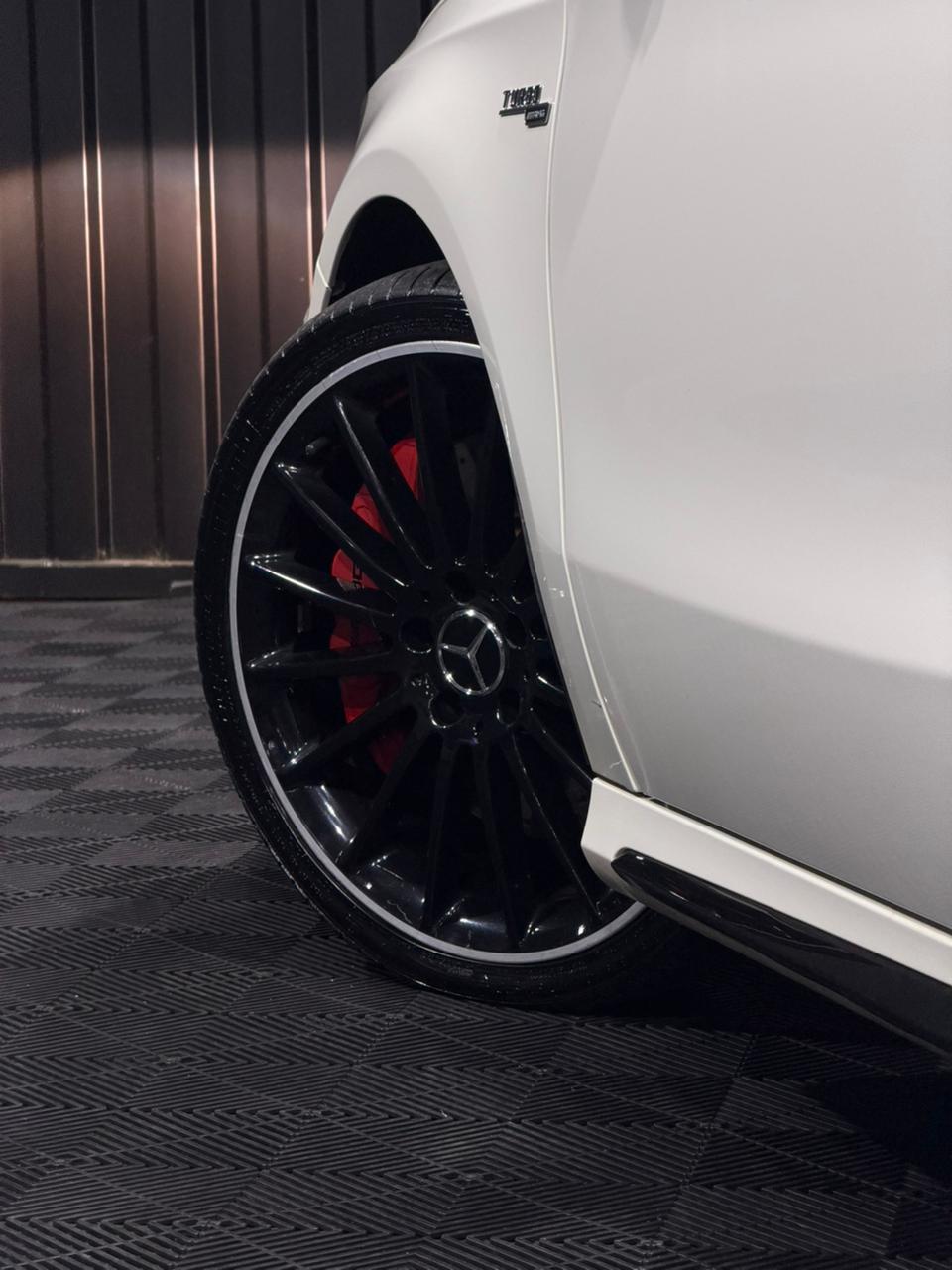 MERCEDES-BENZ A45 AMG 2.0 TURBO 4MATIC — foto 23