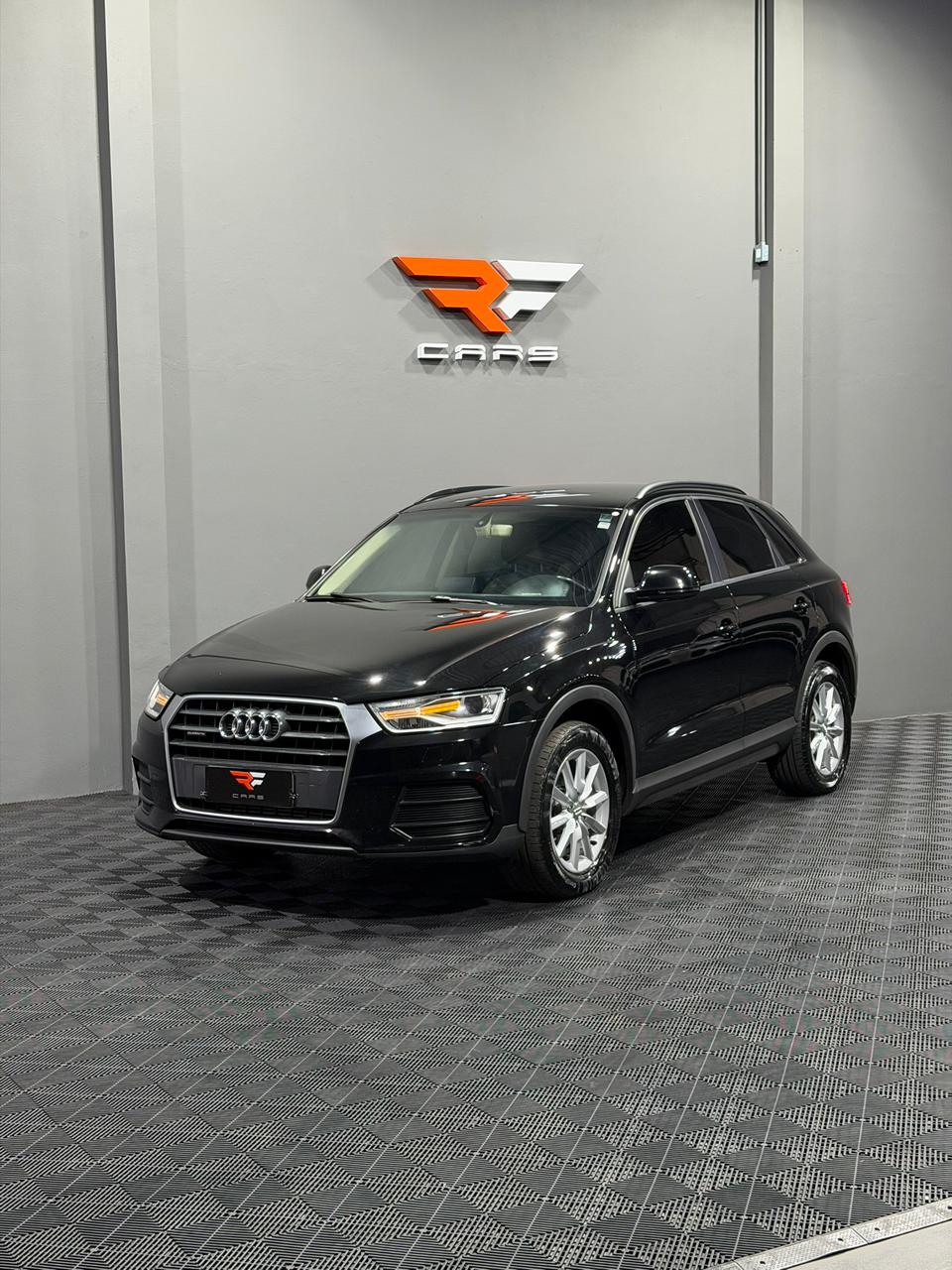 AUDI Q3 2.0 TFSI QUATTRO — foto 2
