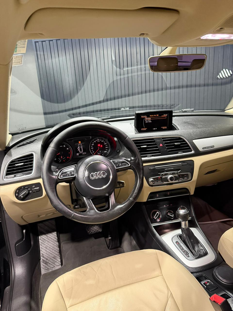 AUDI Q3 2.0 TFSI QUATTRO — foto 14