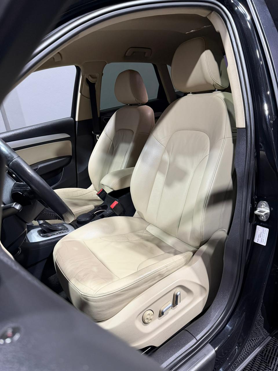 AUDI Q3 2.0 TFSI QUATTRO — foto 17