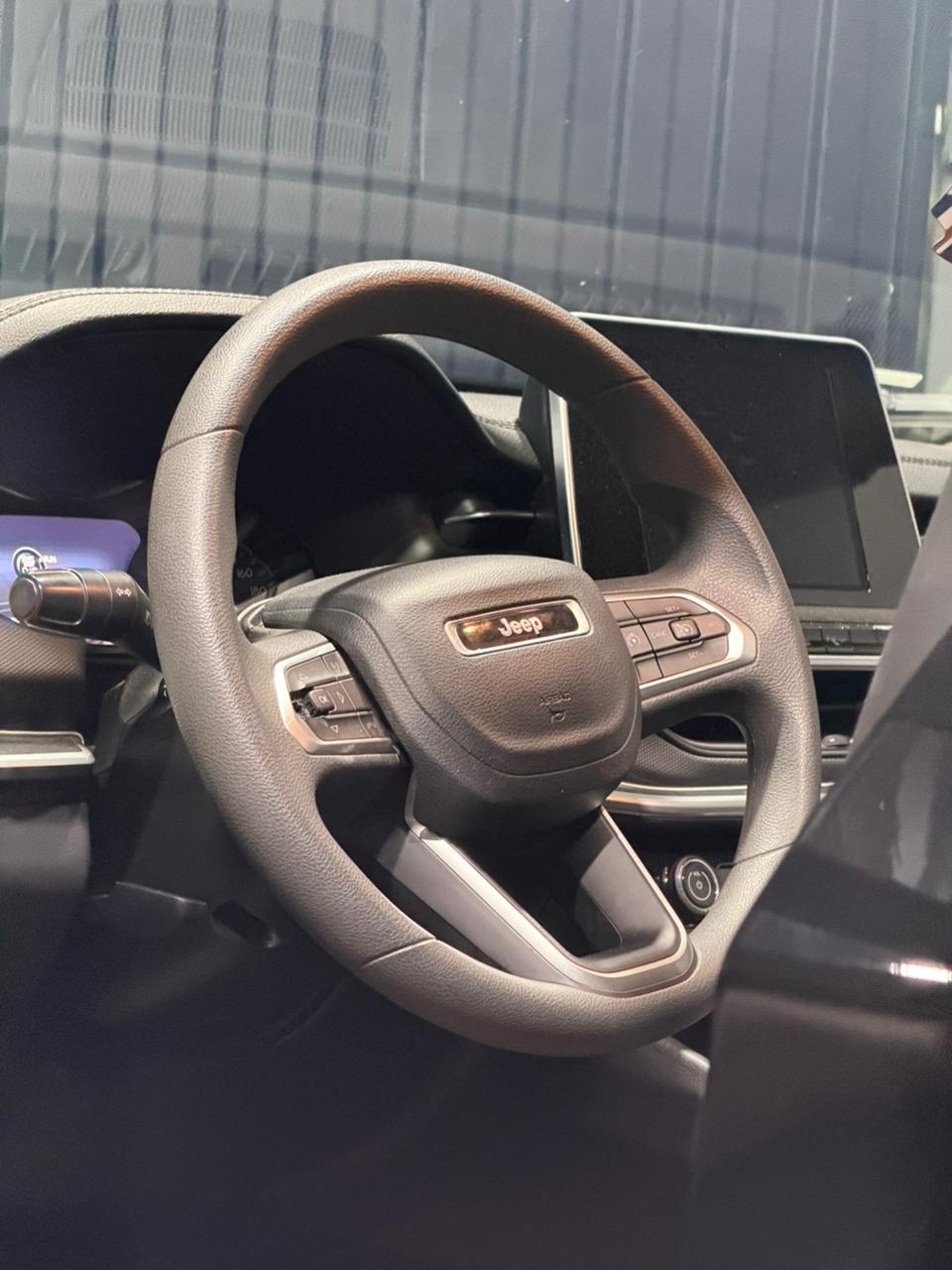 JEEP COMPASS SPORT 1.3 T270 — foto 15