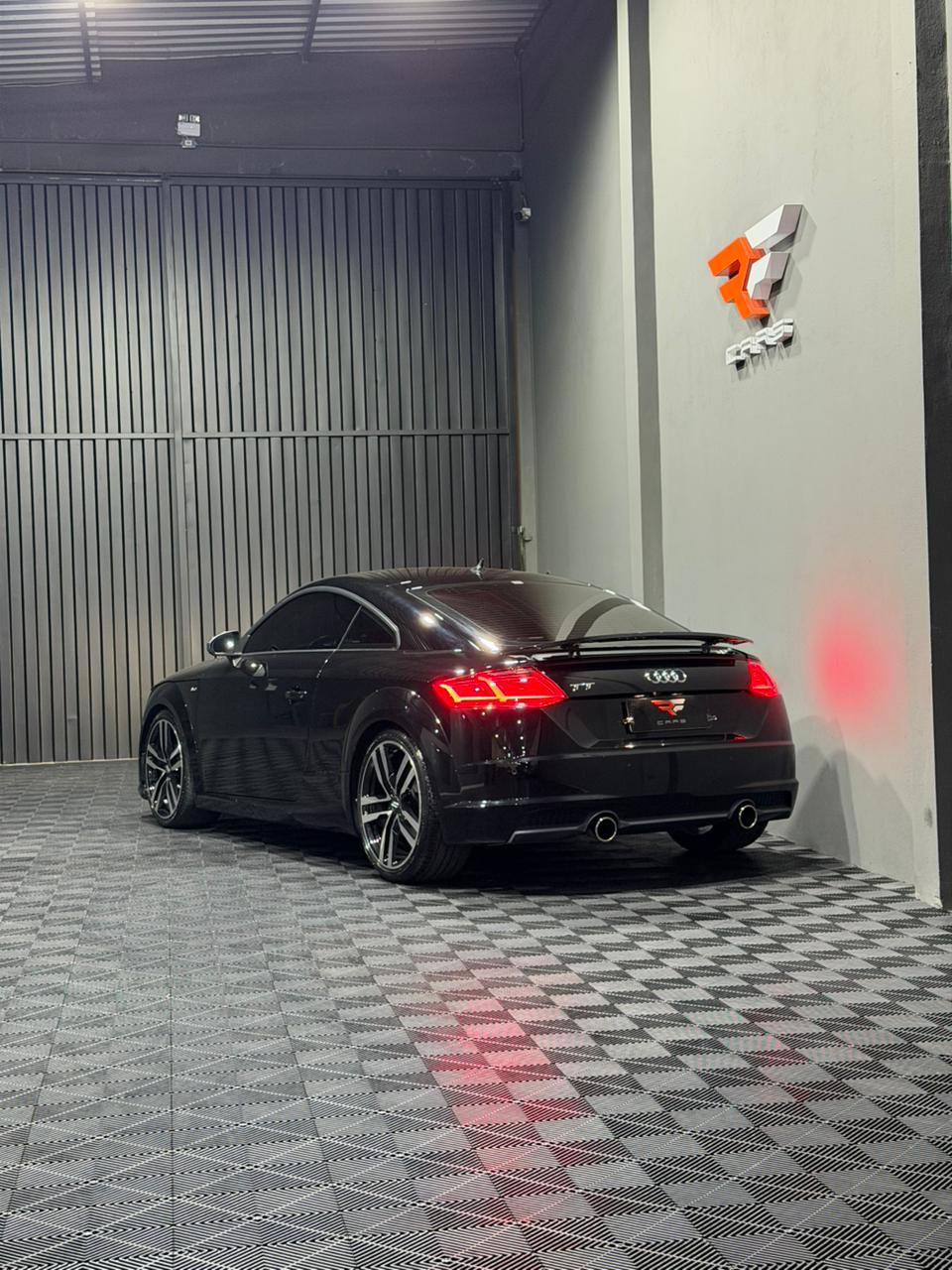 AUDI TT 2.0 TFSI AMBITION S-LINE — foto 7