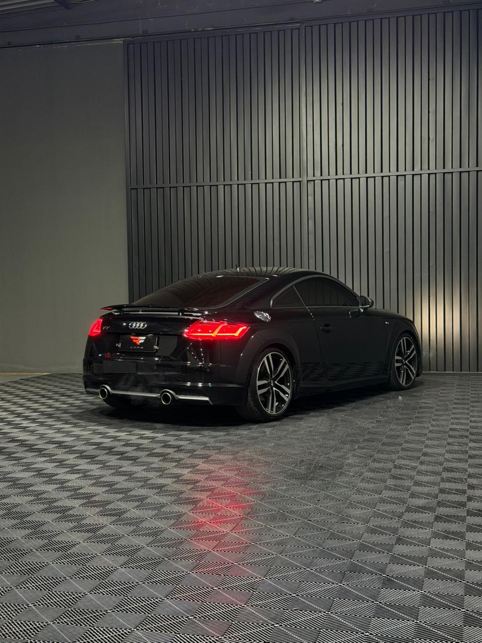 AUDI TT 2.0 TFSI AMBITION S-LINE — foto 10