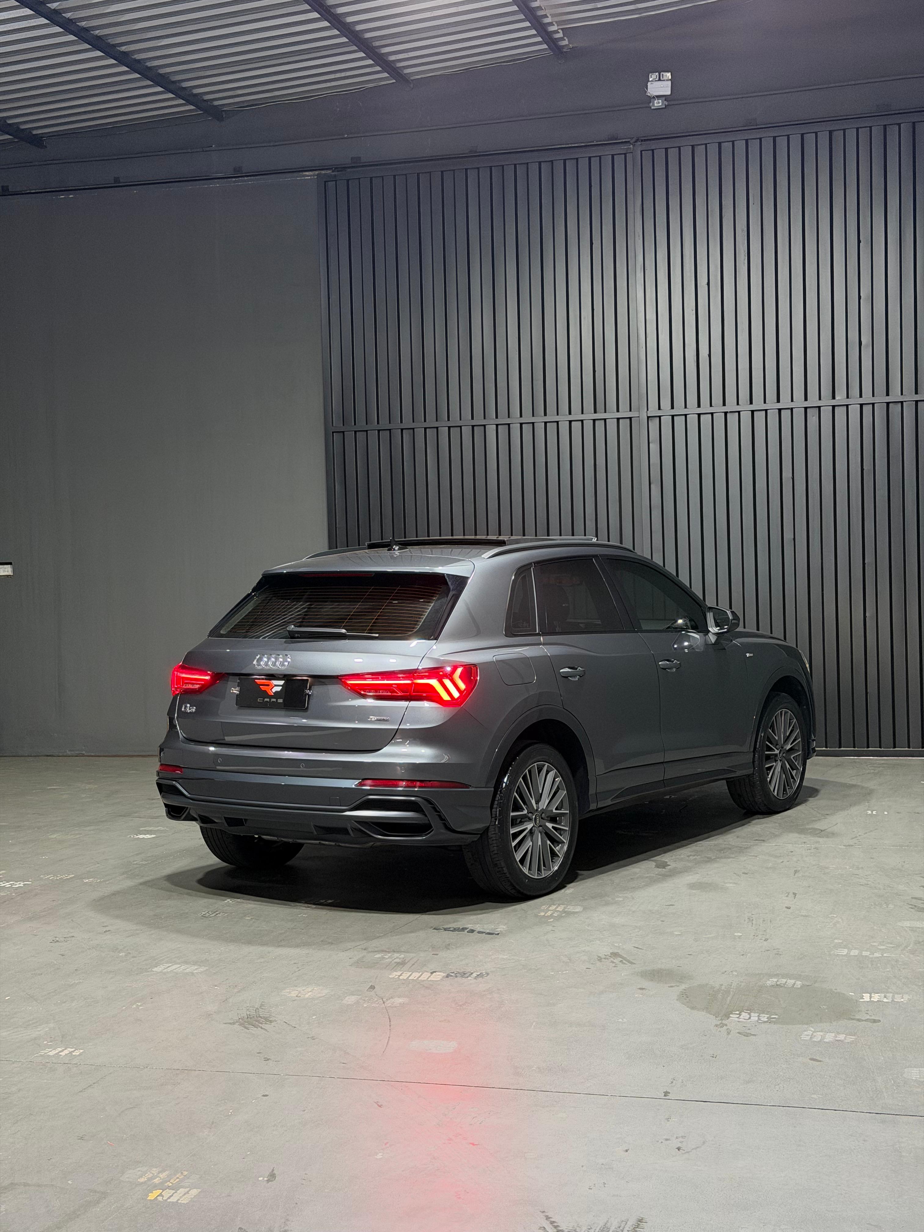 AUDI Q3 TFSI PERFORMANCE BLACK QUATTRO — foto 18