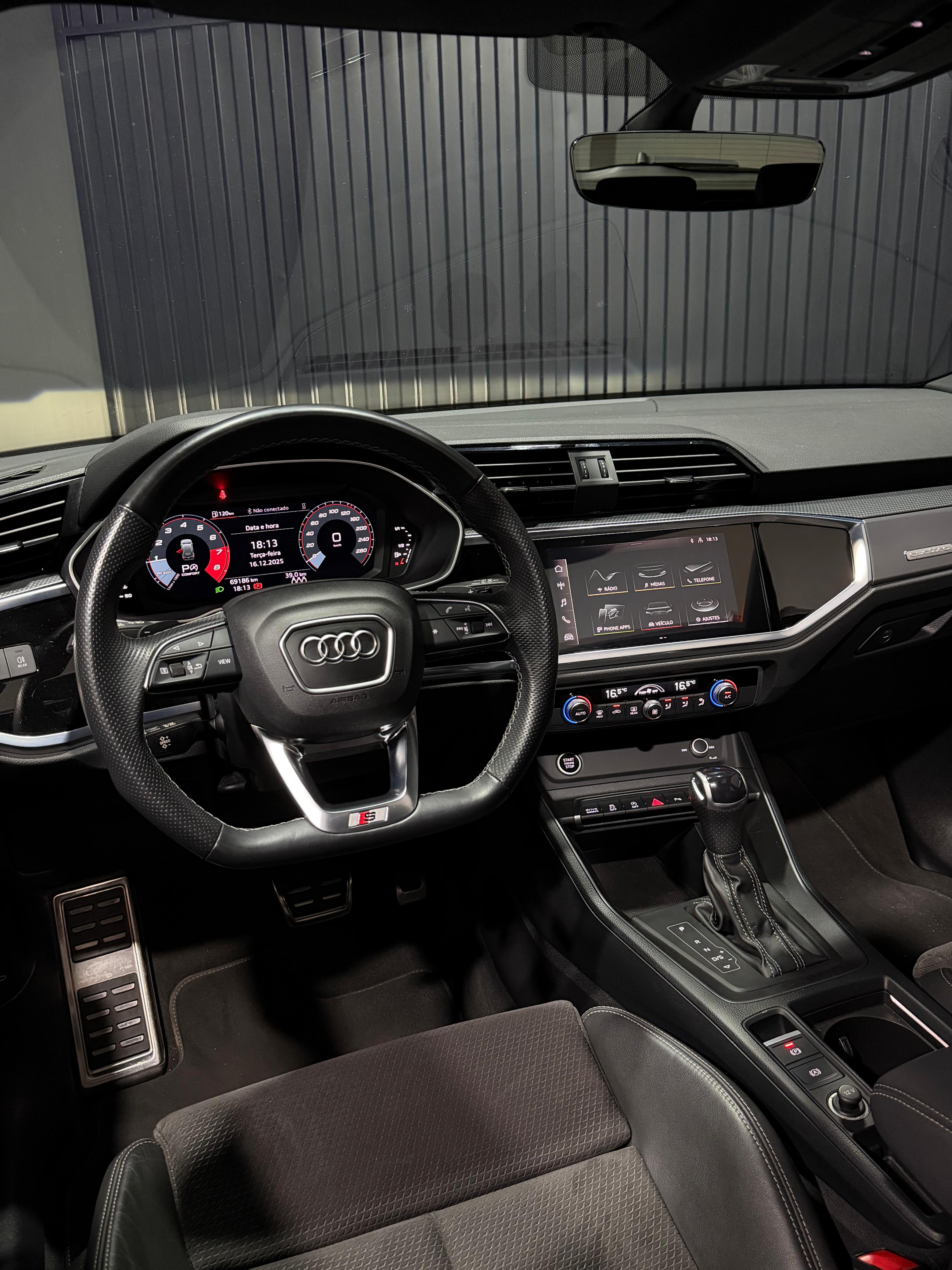 AUDI Q3 TFSI PERFORMANCE BLACK QUATTRO — foto 20