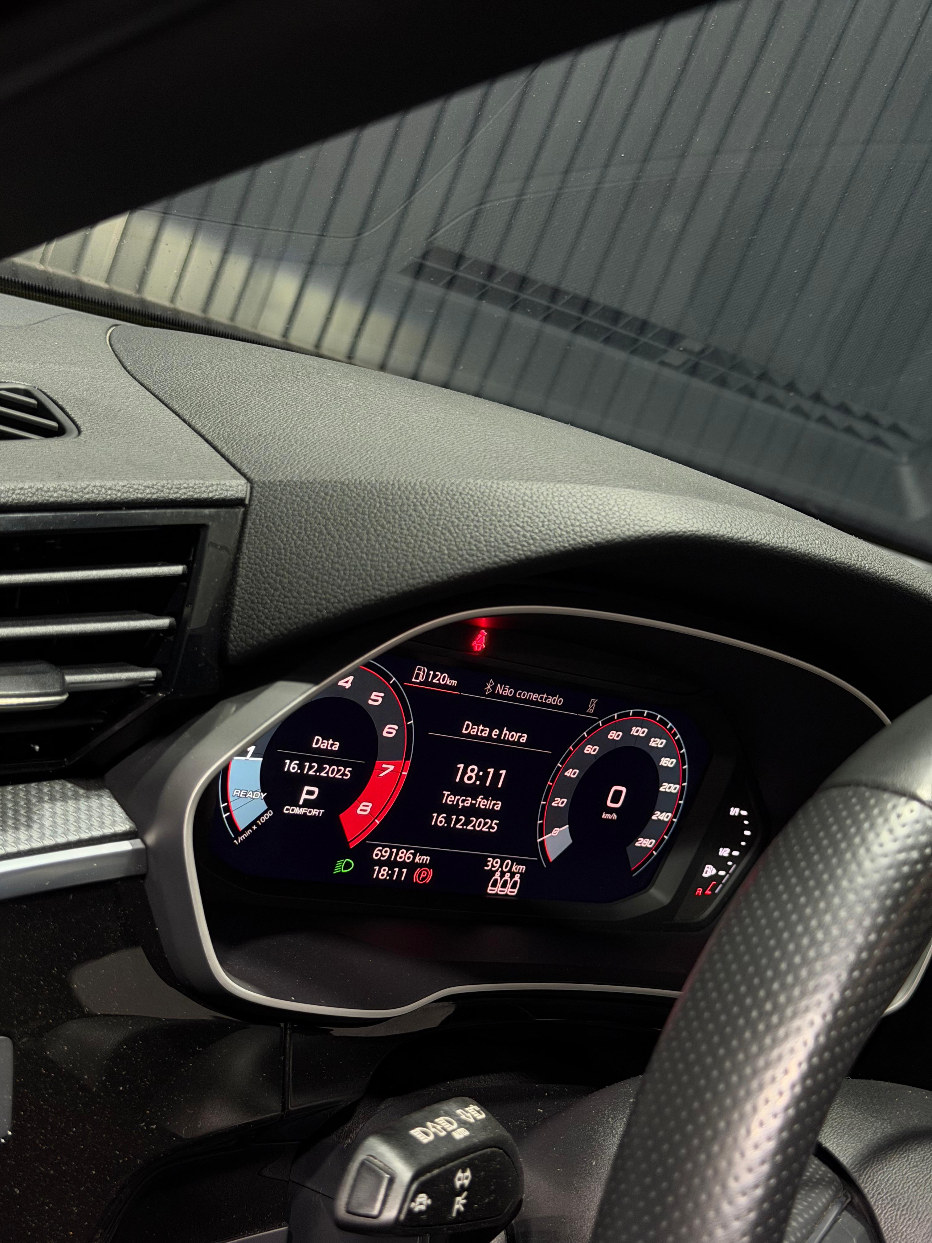 AUDI Q3 TFSI PERFORMANCE BLACK QUATTRO — foto 22