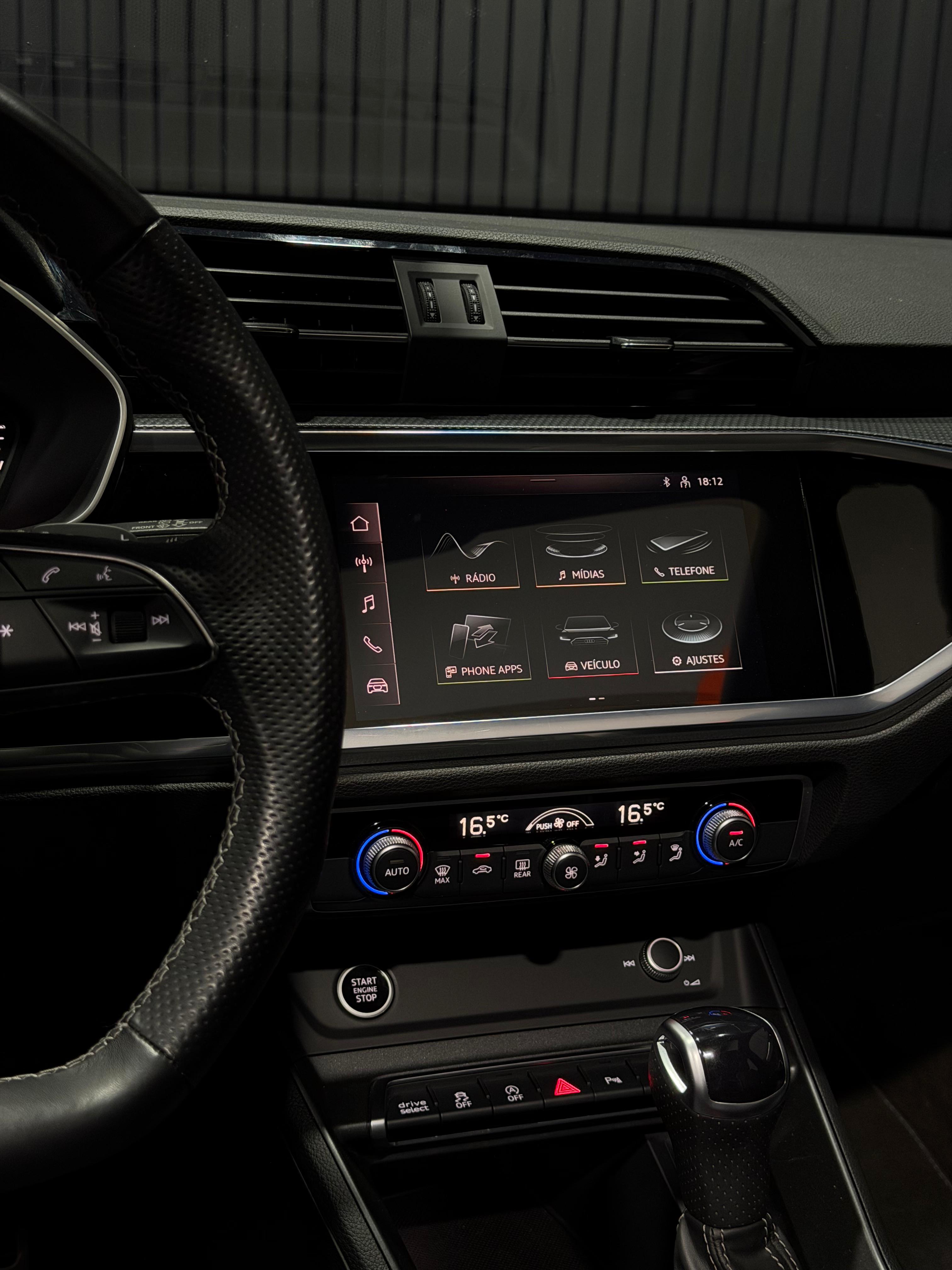 AUDI Q3 TFSI PERFORMANCE BLACK QUATTRO — foto 23