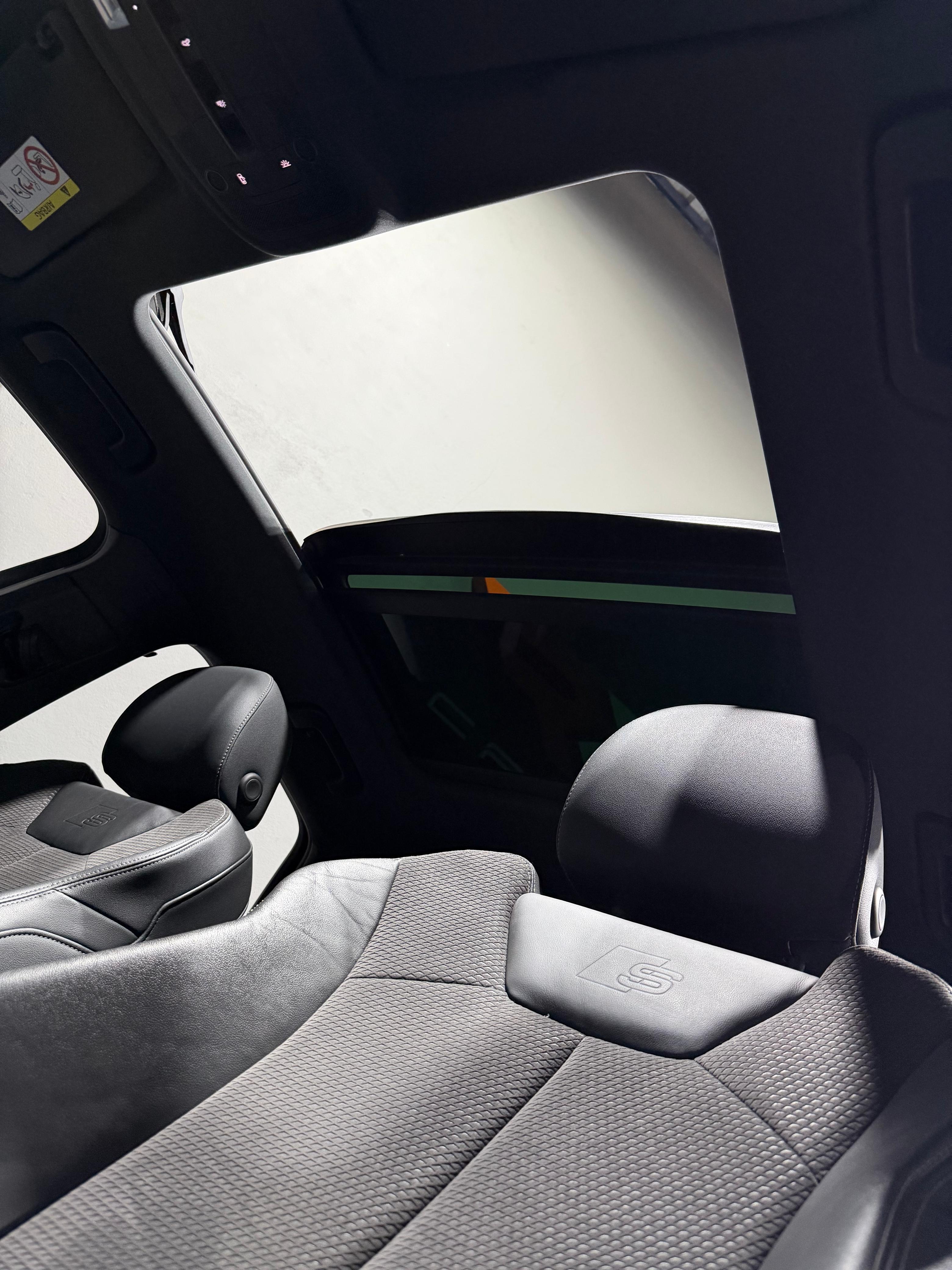 AUDI Q3 TFSI PERFORMANCE BLACK QUATTRO — foto 24