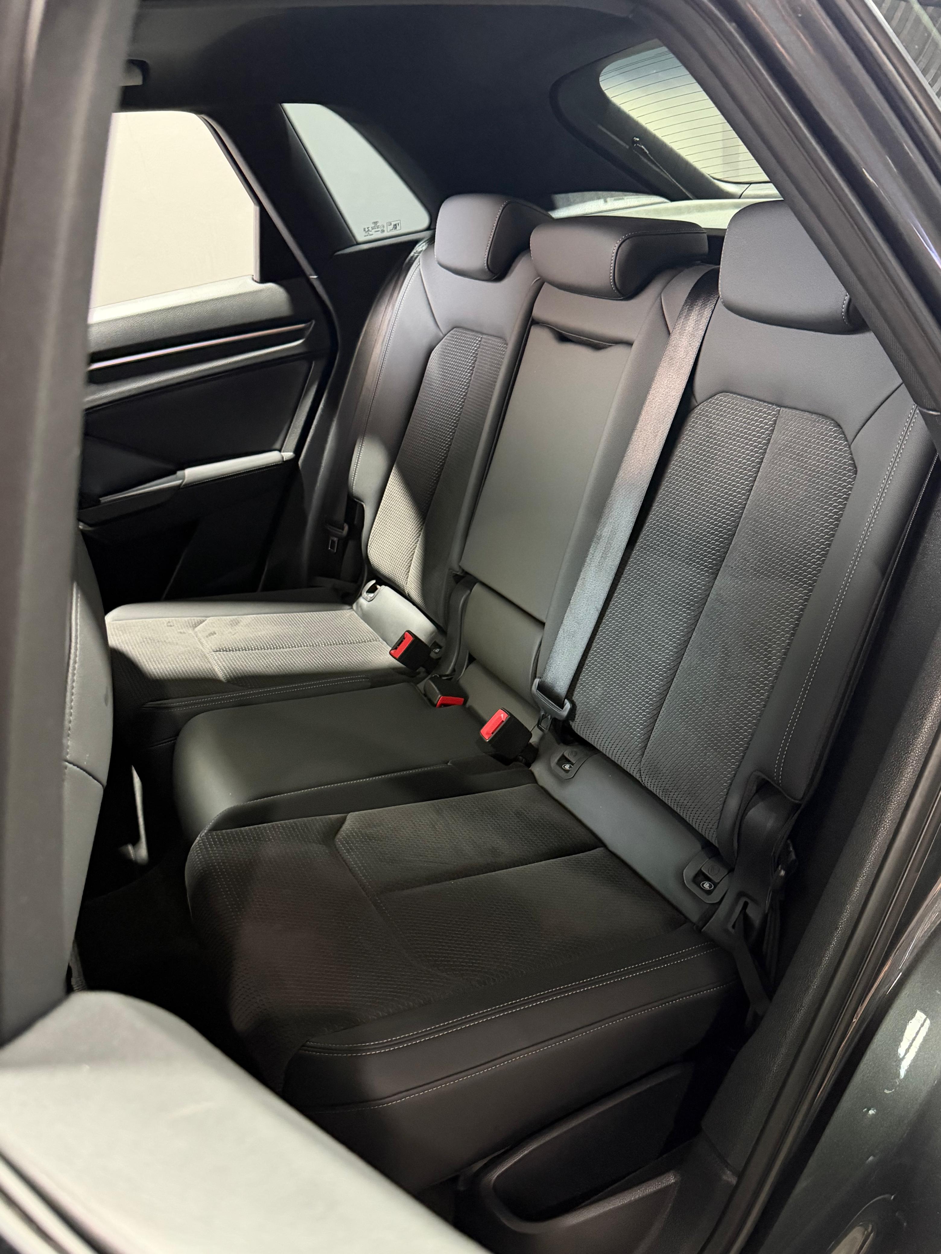 AUDI Q3 TFSI PERFORMANCE BLACK QUATTRO — foto 26