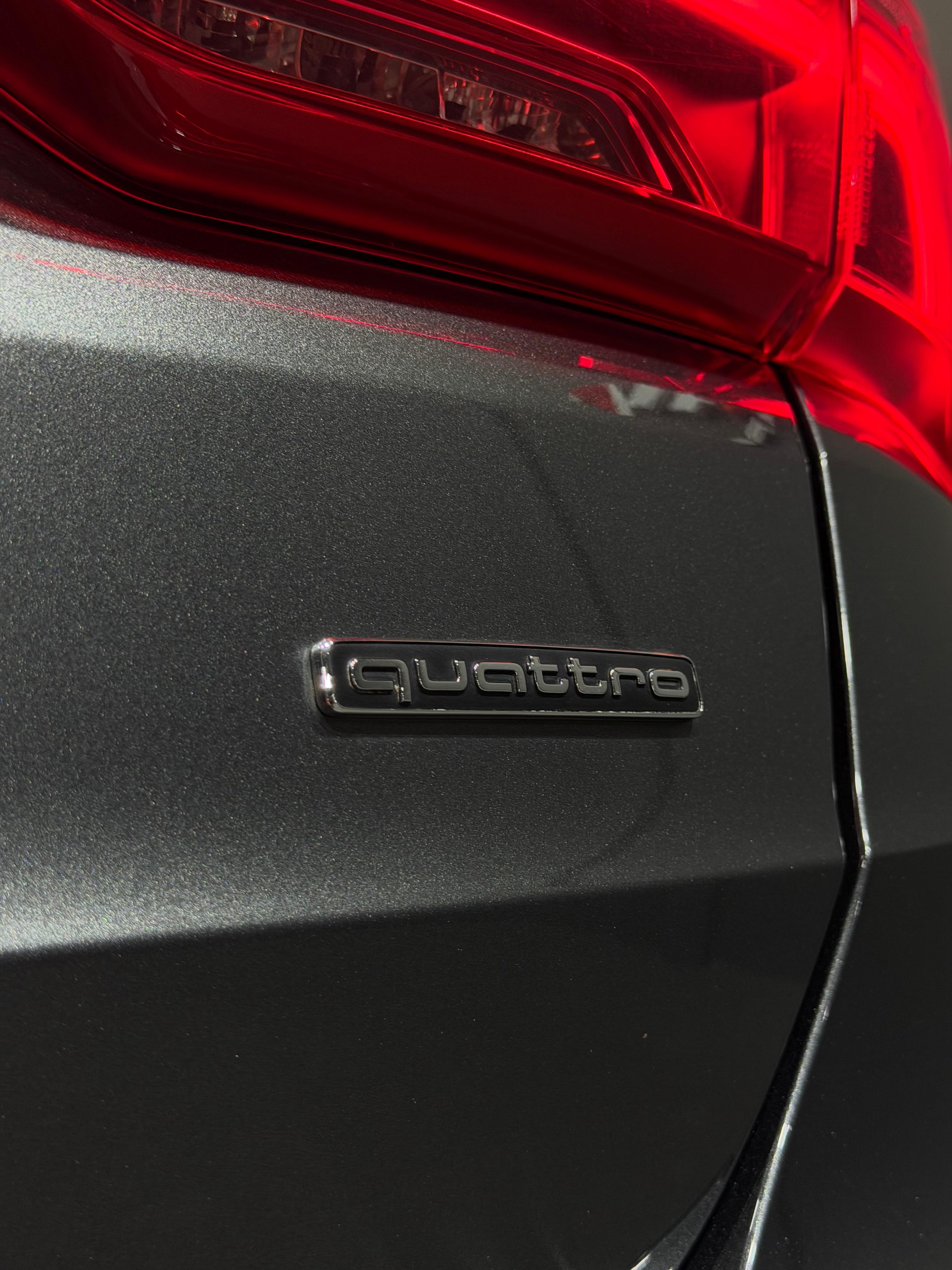 AUDI Q3 TFSI PERFORMANCE BLACK QUATTRO — foto 35