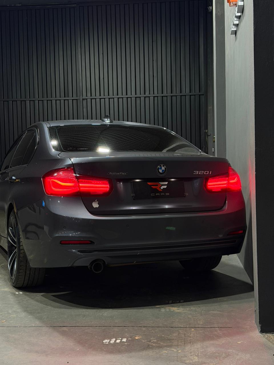 BMW 320I SPORT 2.0 TWINPOWER TURBO — foto 10