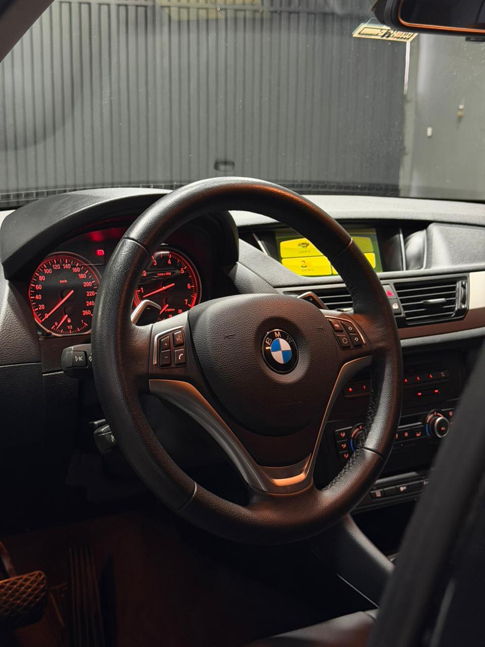 BMW X1 SDRIVE 20I 2.0 TURBO — foto 15