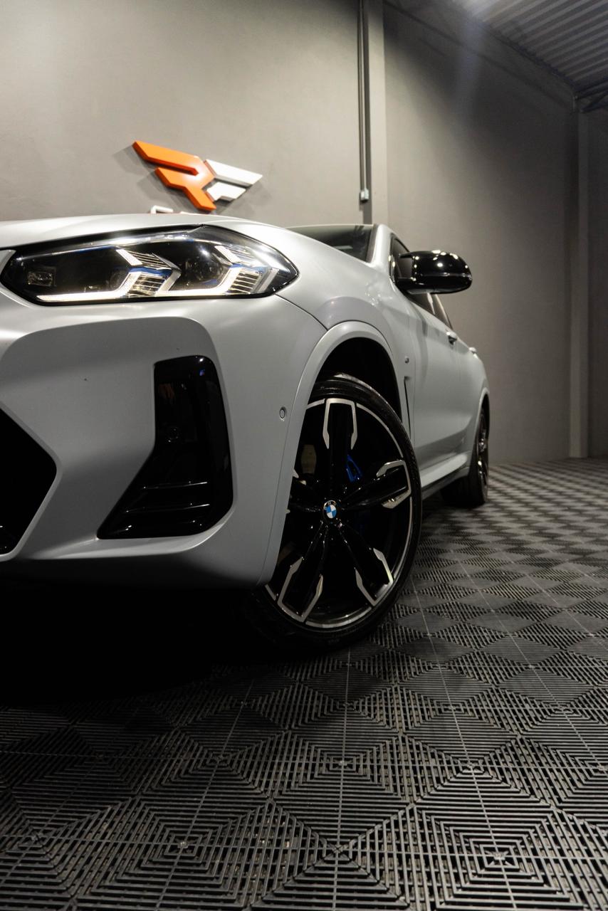 BMW X4 M40i SPORT TWINPOWER TURBO — foto 15
