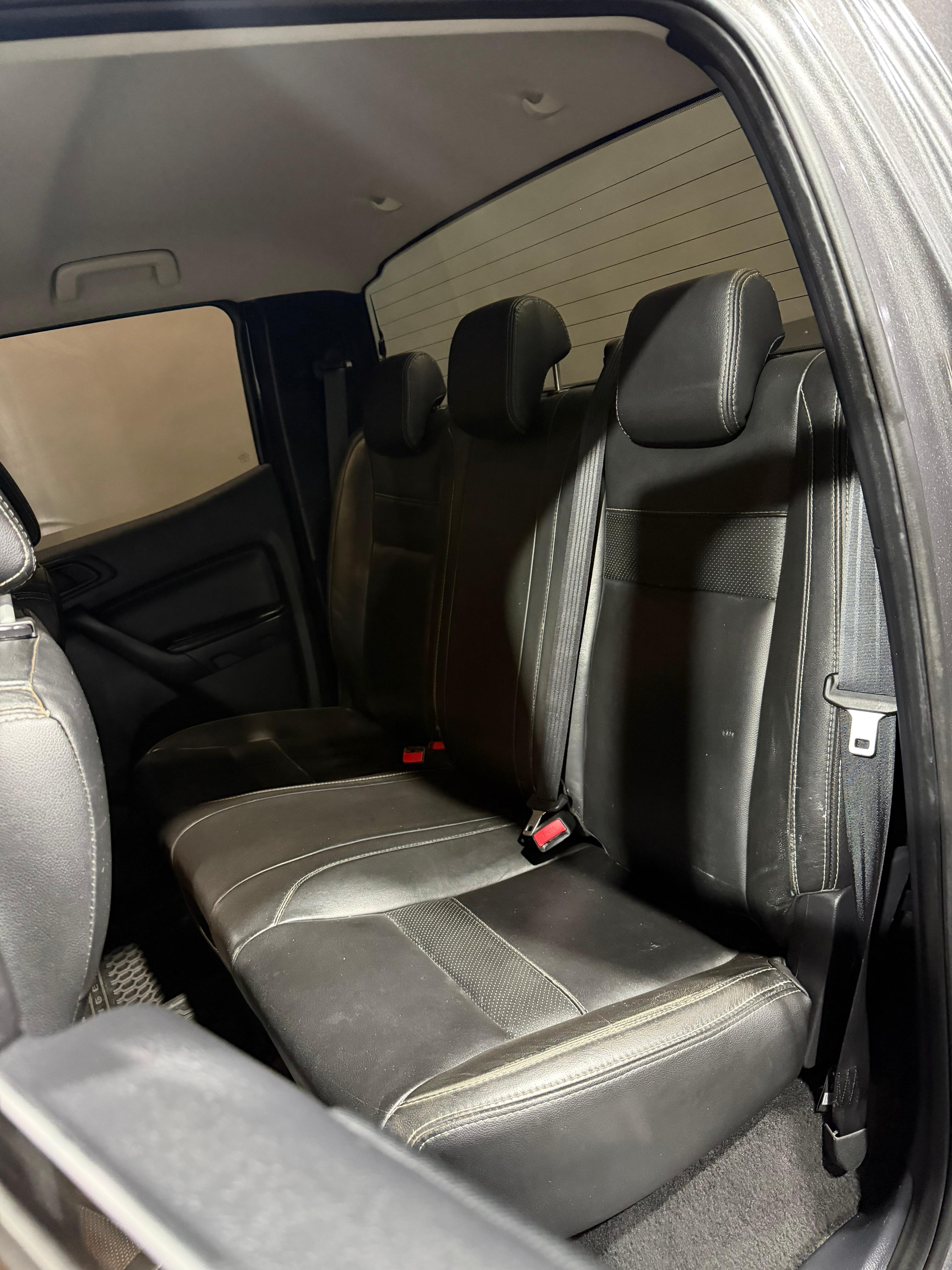 FORD RANGER STORM 3.2 TURBO DIESEL 4X4 — foto 18