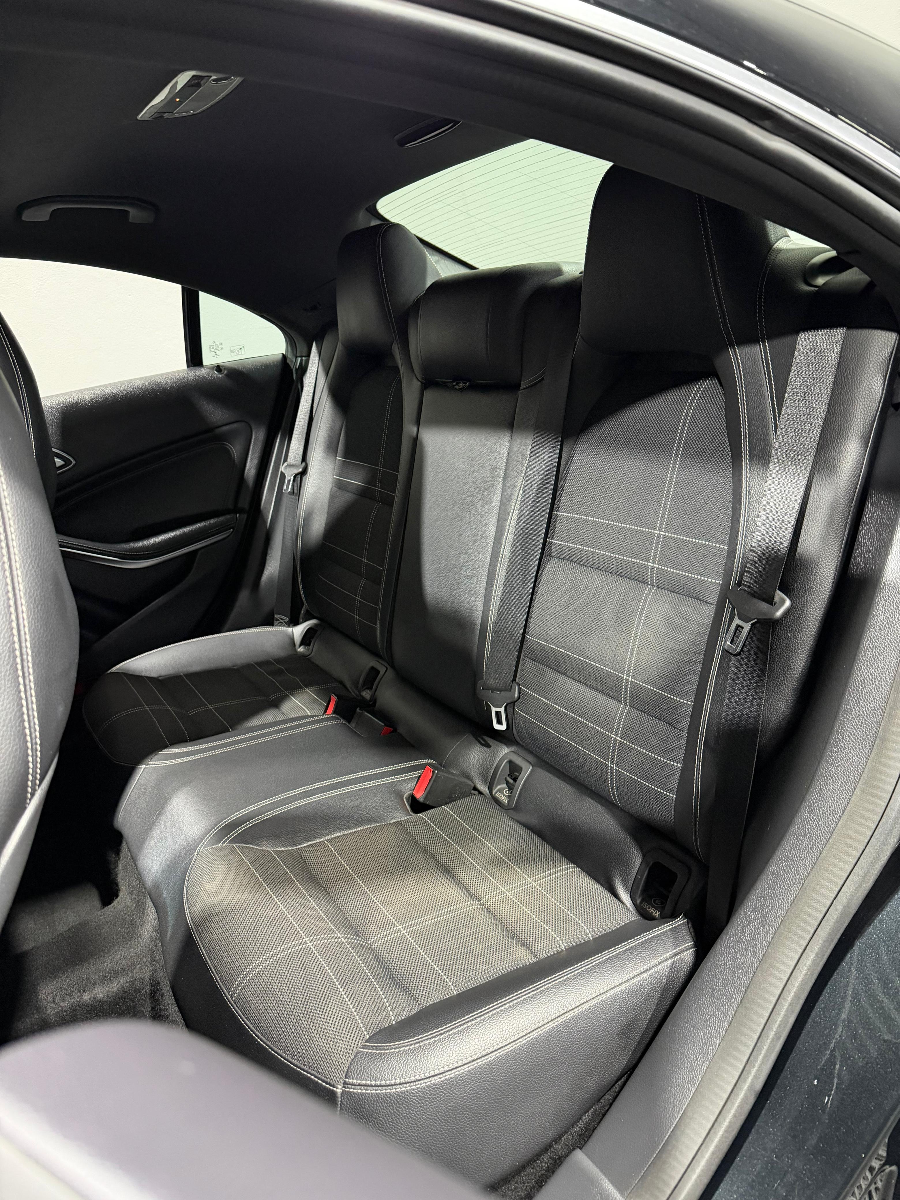 CLA-200 VISION 1.6 TURBO — foto 21