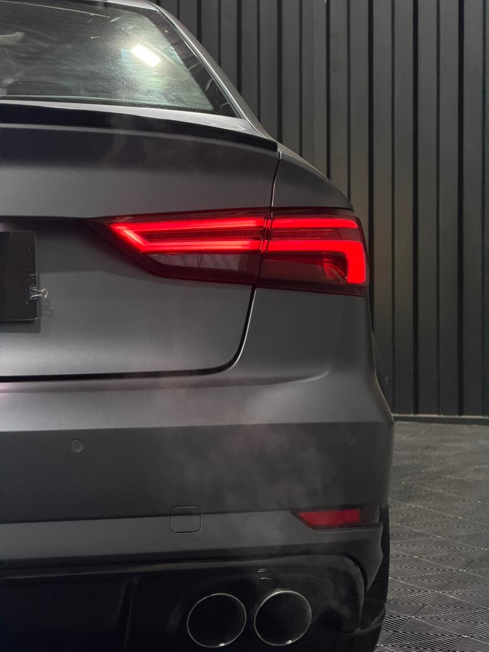 AUDI A3 PERFORMANCE BLACK 2.0 — foto 4