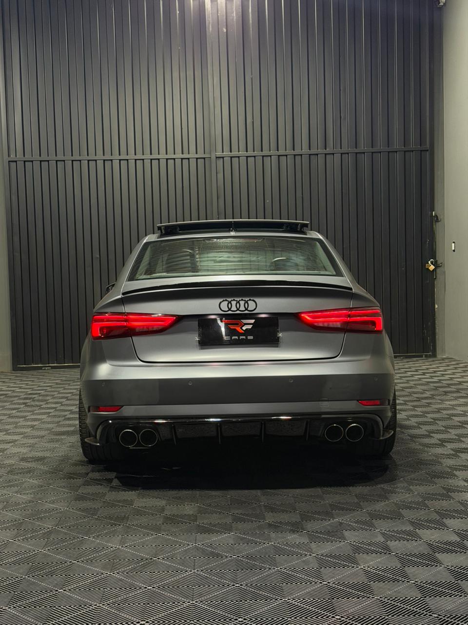 AUDI A3 PERFORMANCE BLACK 2.0 — foto 11