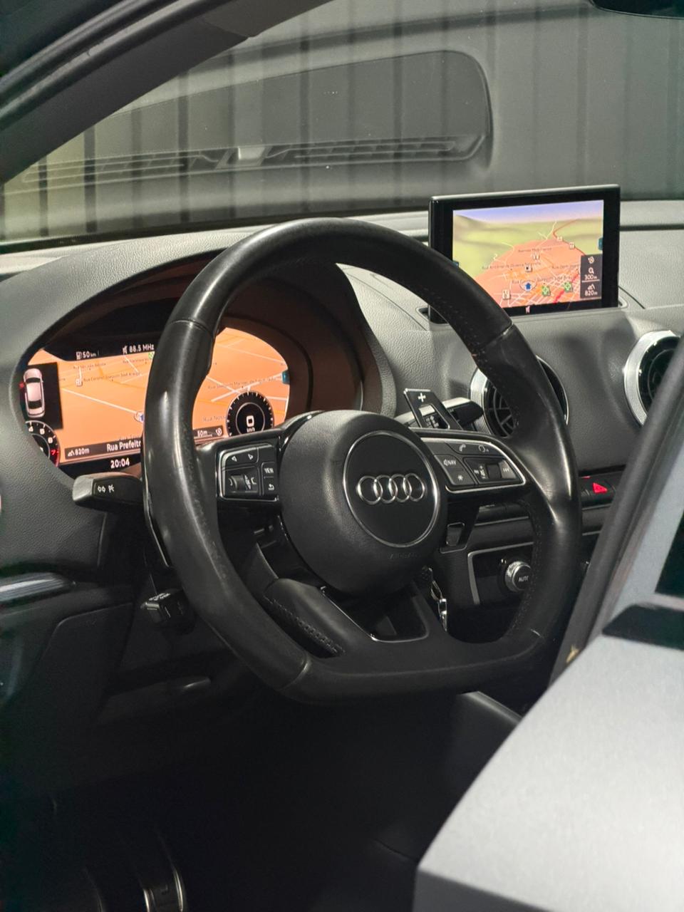 AUDI A3 PERFORMANCE BLACK 2.0 — foto 13