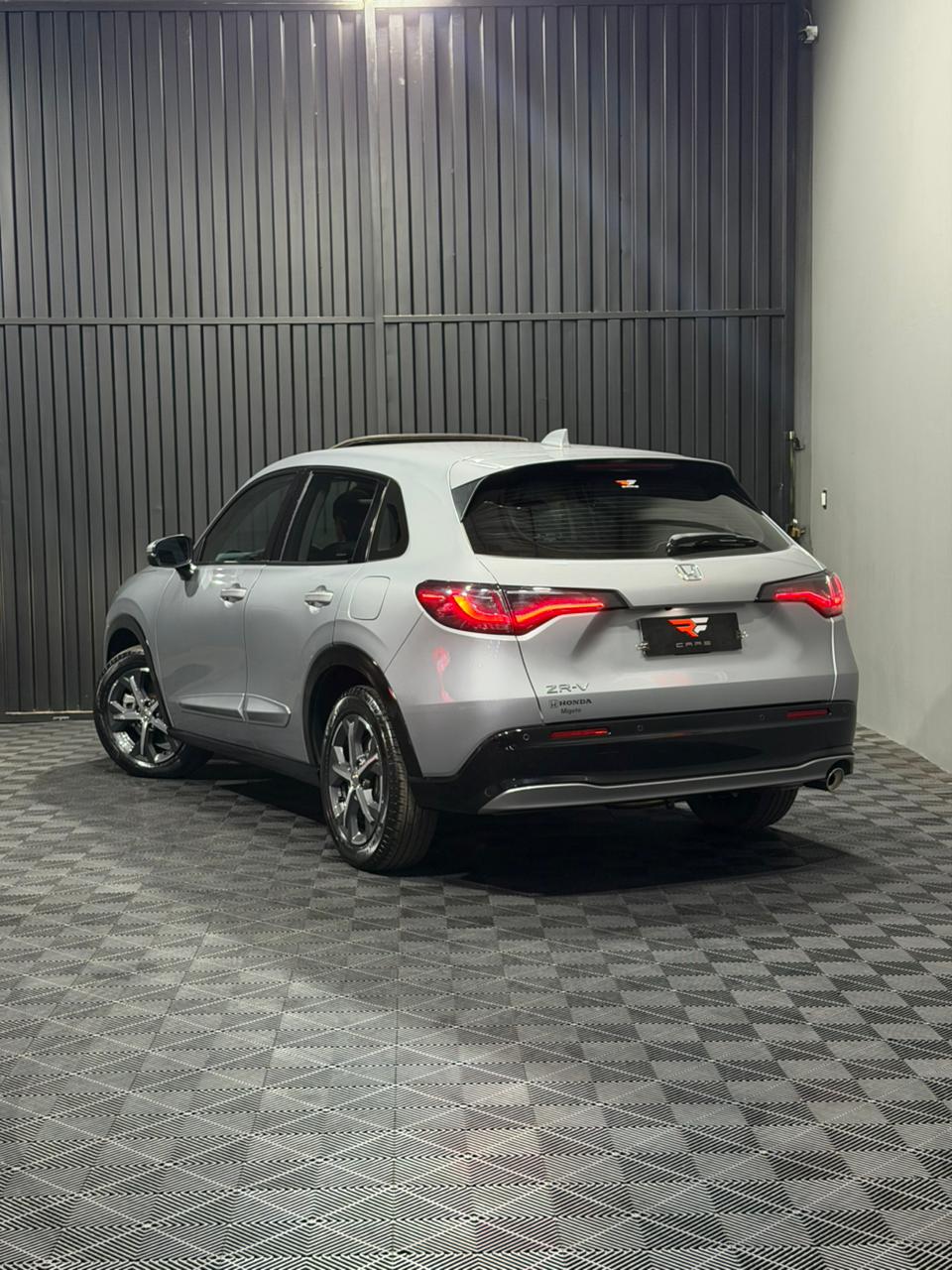 HONDA ZR-V TOURING 2.0 — foto 8