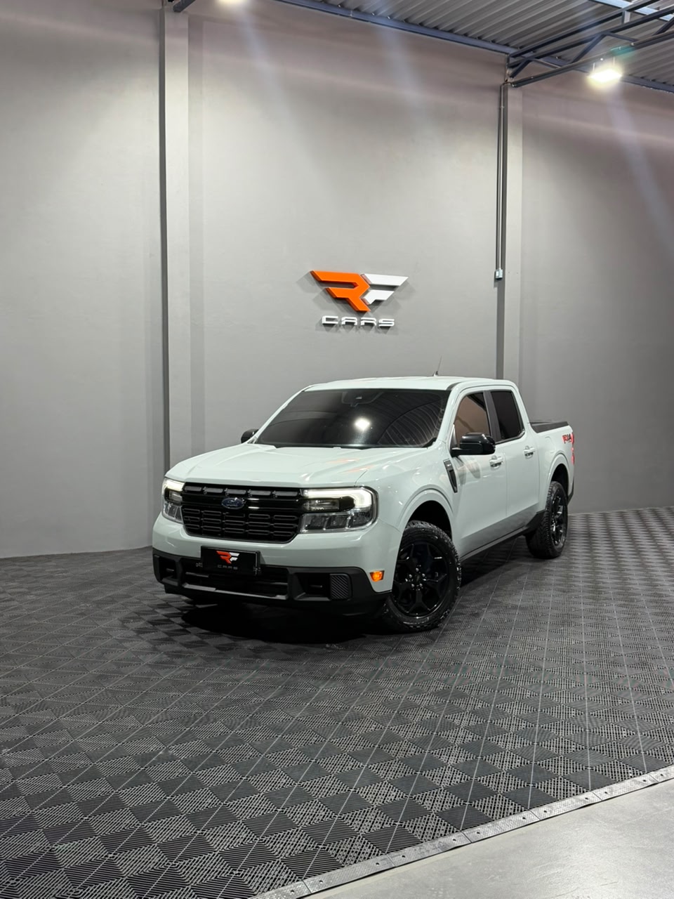Ford FORD MAVERICK LARIAT 2.0 ECOBOOST AWD 2024 — R$ 174.990,00