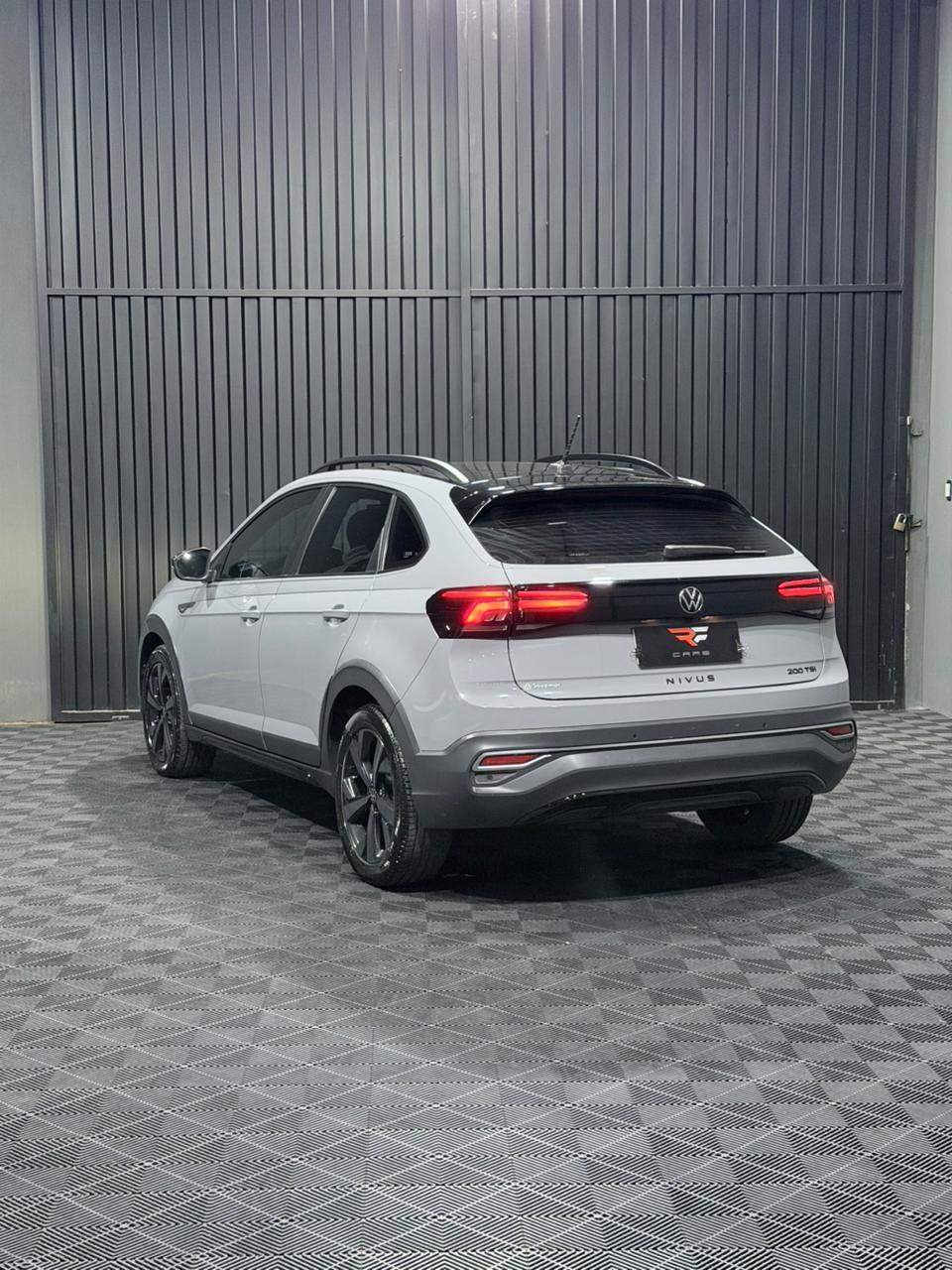 VW NIVUS 1.0 TSI HIGHLINE — foto 9