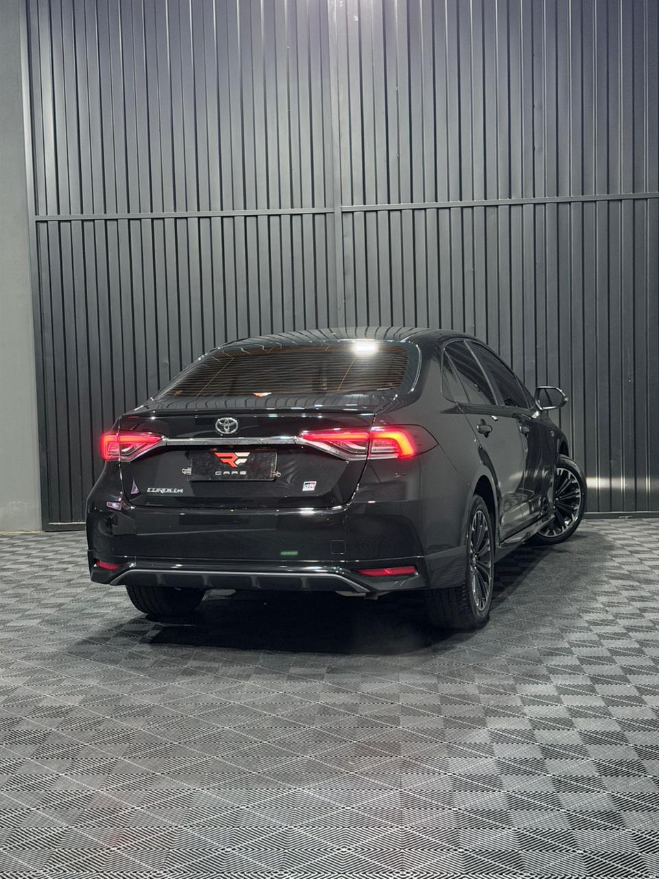 TOYOTA COROLLA GR-SPORT — foto 12