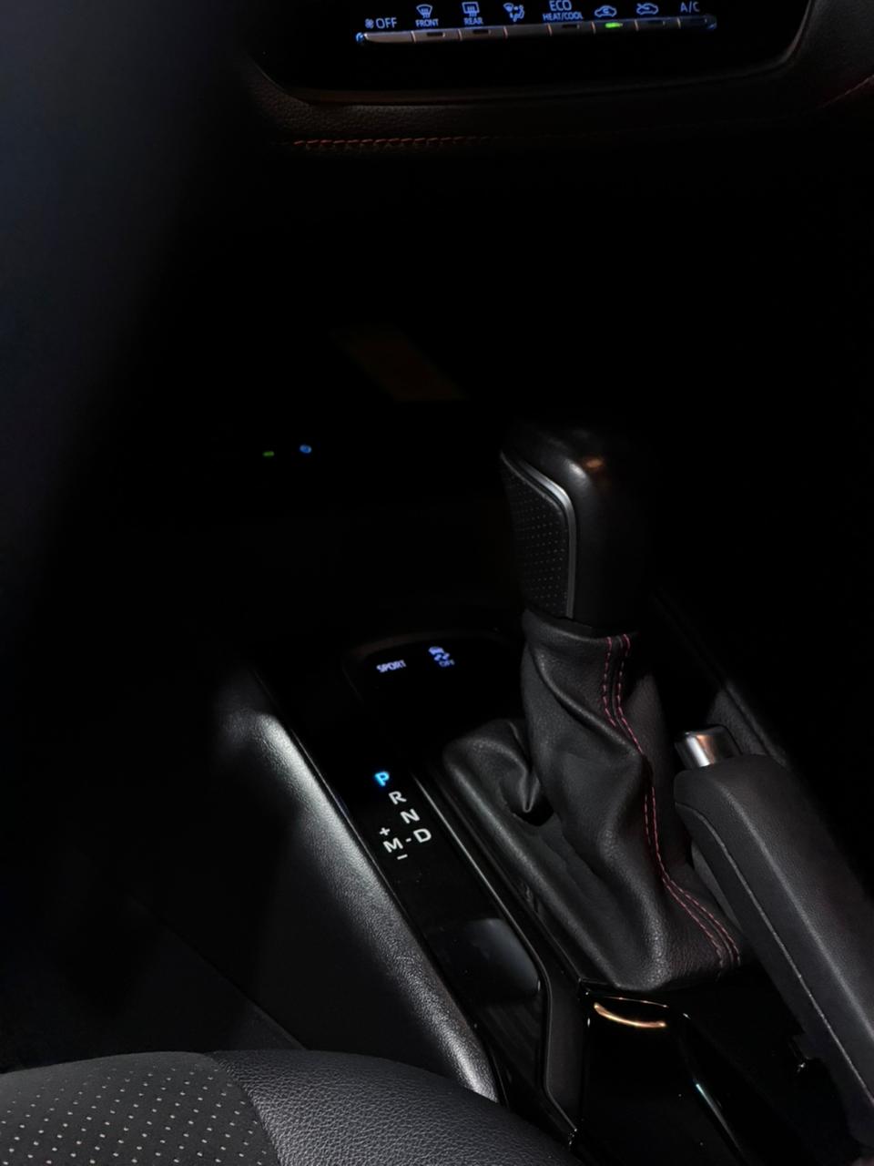 TOYOTA COROLLA GR-SPORT — foto 18
