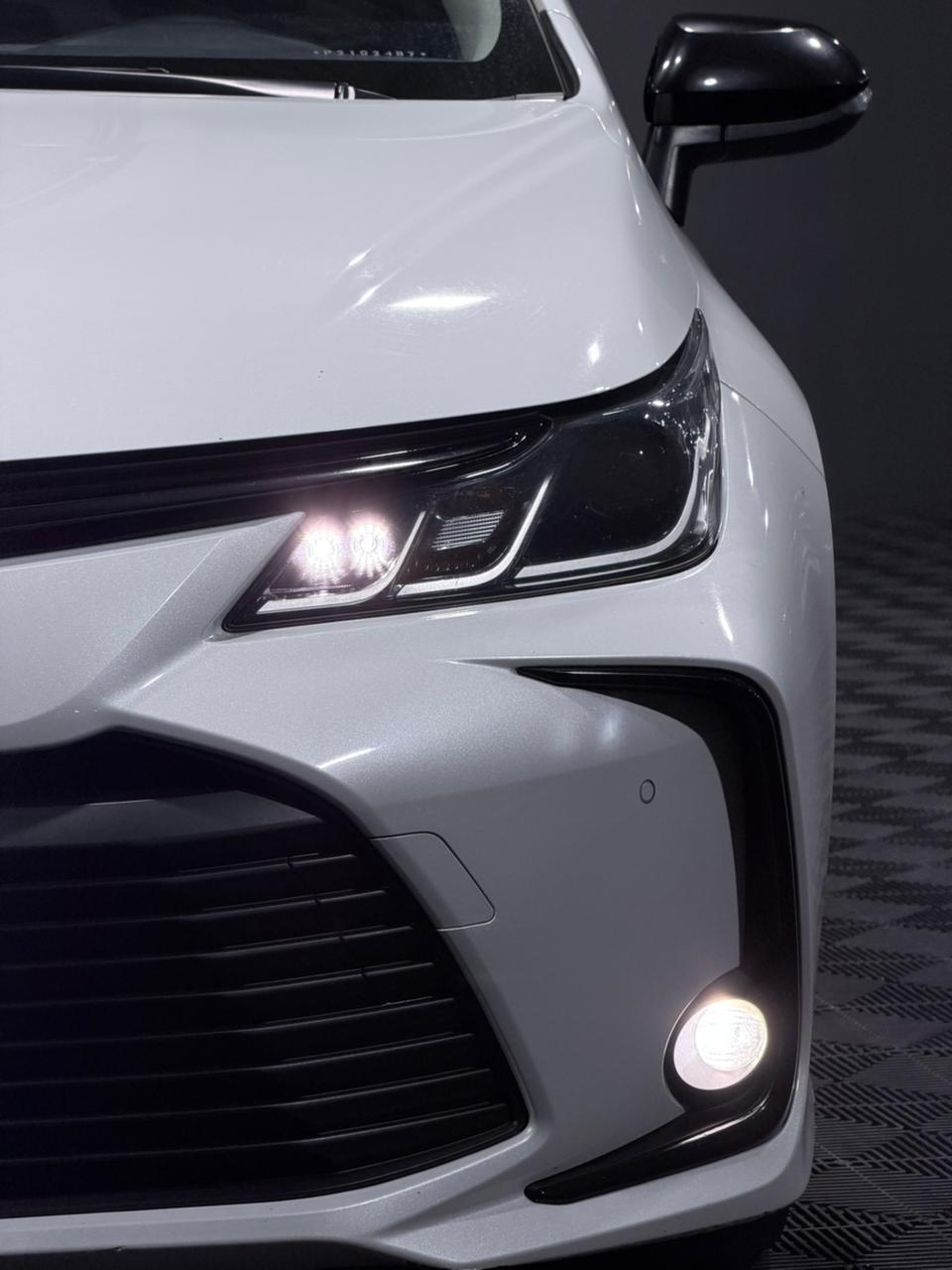 TOYOTA COROLLA XEI 2.0 — foto 20