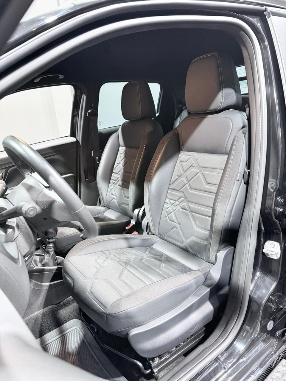 FIAT STRADA VOLCANO 1.3 FLEX — foto 15