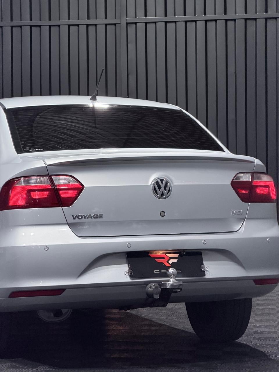VW VOYAGE 1.6 CONFORTLINE — foto 7
