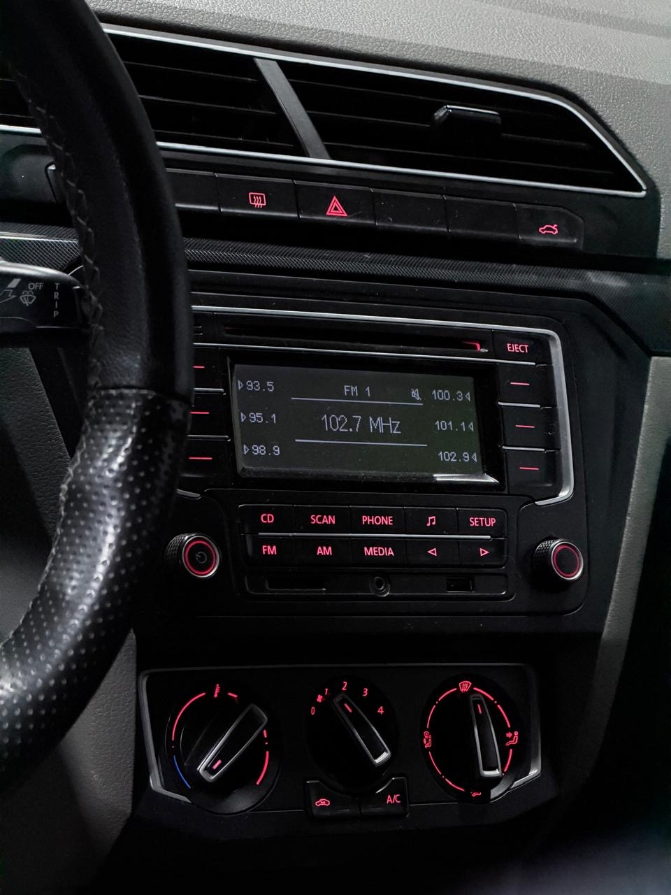 VW VOYAGE 1.6 CONFORTLINE — foto 13