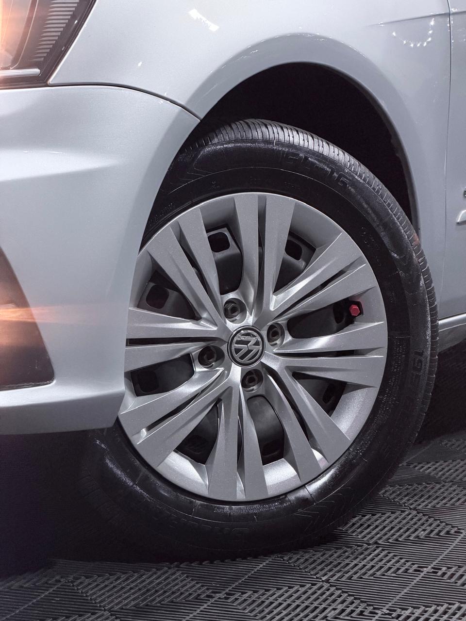 VW VOYAGE 1.6 CONFORTLINE — foto 21