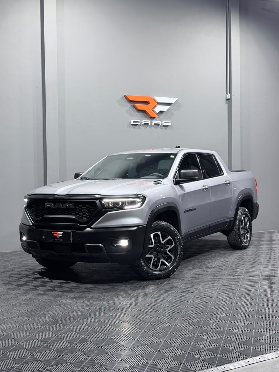 RAM RAM RAMPAGE REBEL 2.0 TURBO HURRICANE 2025 — R$ 199.990,00