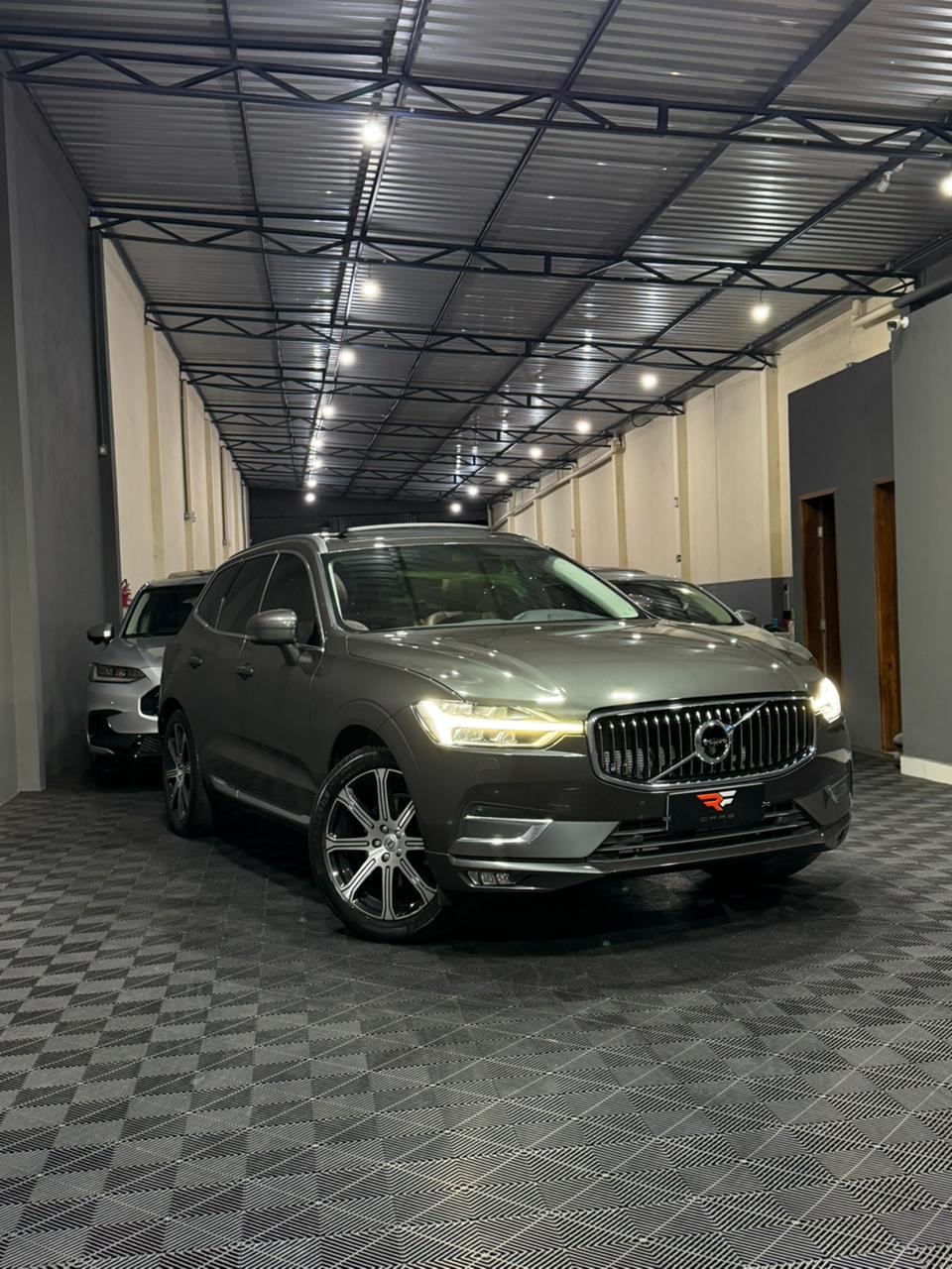 VOLVO XC60 T5 INSCRIPTION 2.0 TURBO AWD — foto 5