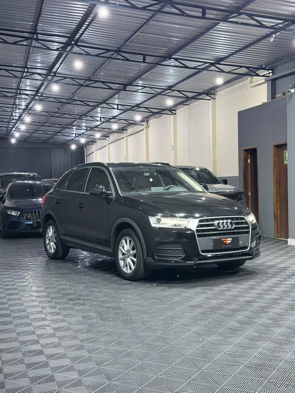 AUDI Q3 TFSI — foto 5