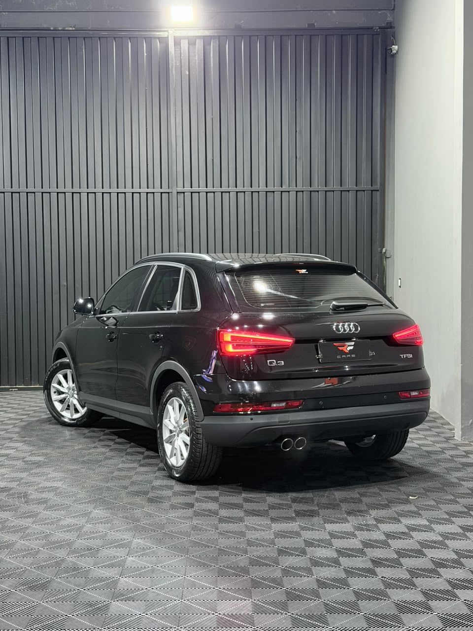 AUDI Q3 TFSI — foto 6