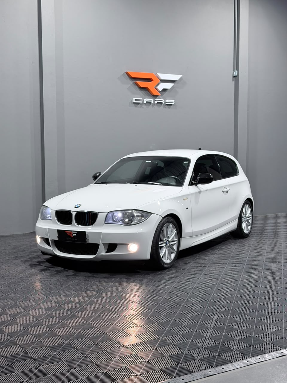BMW 118iA 2.0 136cv — foto 2